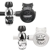 Cressi MC9 Compact Regulator (Yoke)